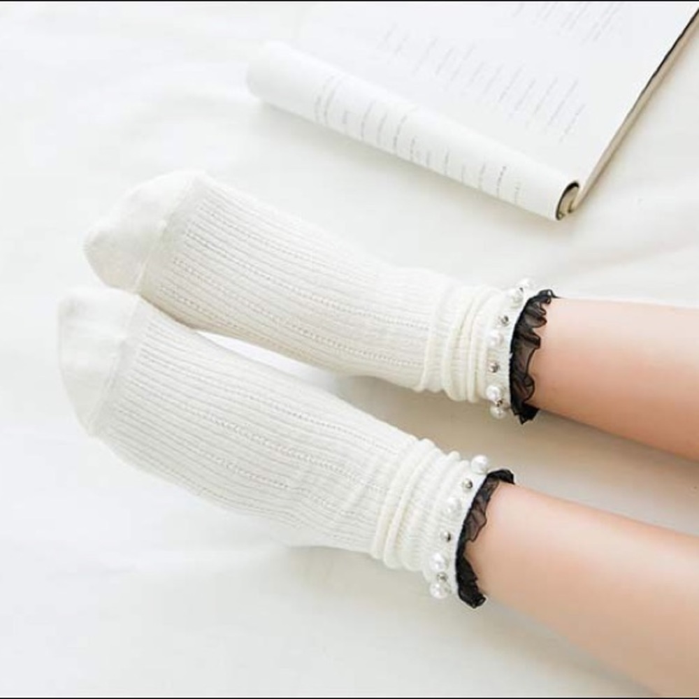 Cotton Solid Color Socks - Picture 6 of 7